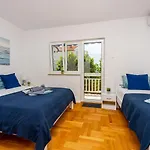 Grosses Nur 300 Meter Zum Mit Meerblick Und Waschmaschine Apartment