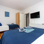 Apartment Grosses Nur 300 Meter Zum Mit Meerblick Und Waschmaschine *