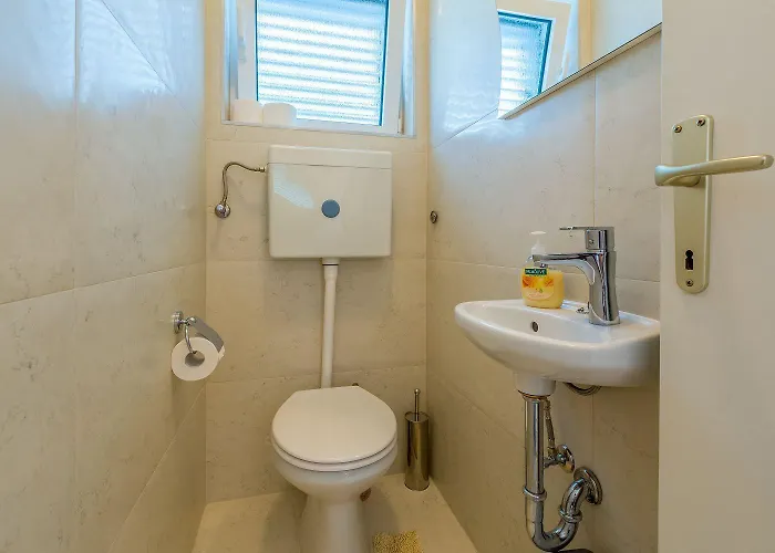 Grosses Nur 300 Meter Zum Mit Meerblick Und Waschmaschine Apartamento Dramalj