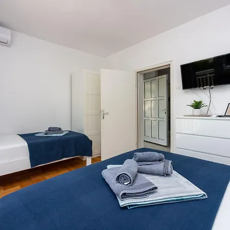Apartment Grosses Nur 300 Meter Zum Mit Meerblick Und Waschmaschine *