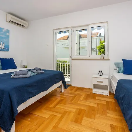 Grosses Nur 300 Meter Zum Mit Meerblick Und Waschmaschine Apartment Dramalj